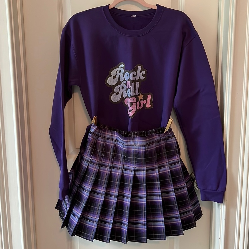 Halloween costume Finding Nemo Darla (top has iron on)